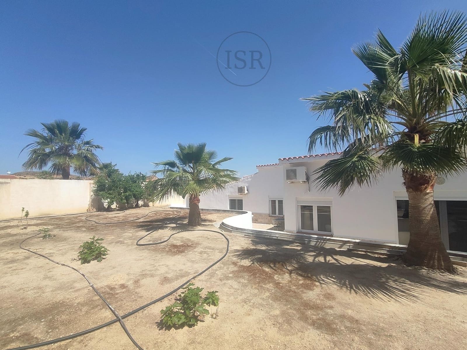 3 bedroom Villa for sale in El Real with garage - € 625,000 (Ref: 9865259)