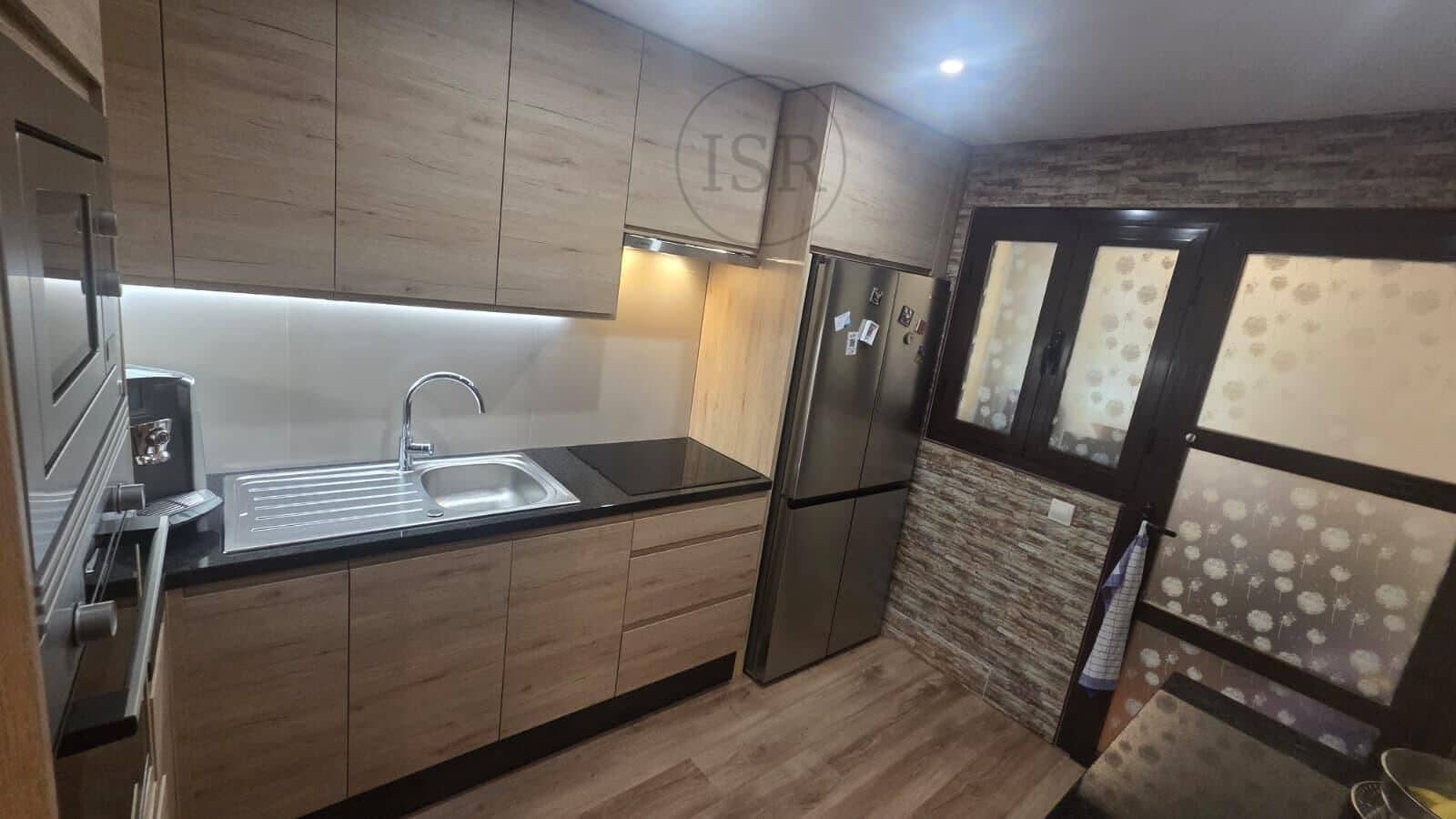 2 makuuhuone Huoneisto myytävänä paikassa Puerto del Rey mukana uima-altaan 
autotalli - 235 000 € (Ref: 9915898)