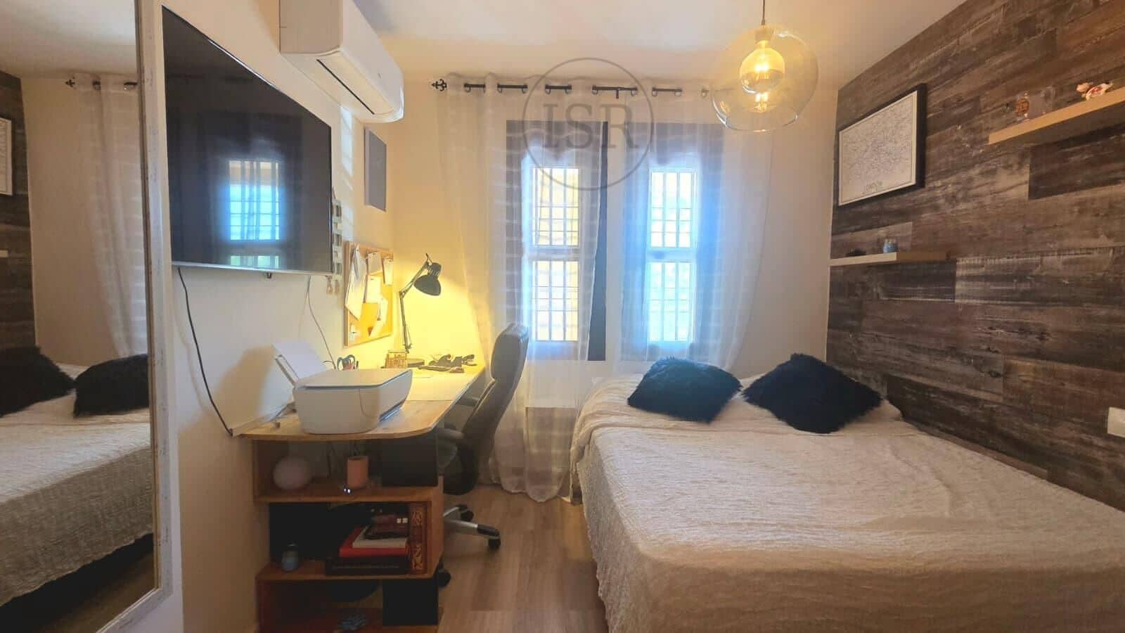 2 makuuhuone Huoneisto myytävänä paikassa Puerto del Rey mukana uima-altaan 
autotalli - 235 000 € (Ref: 9915898)