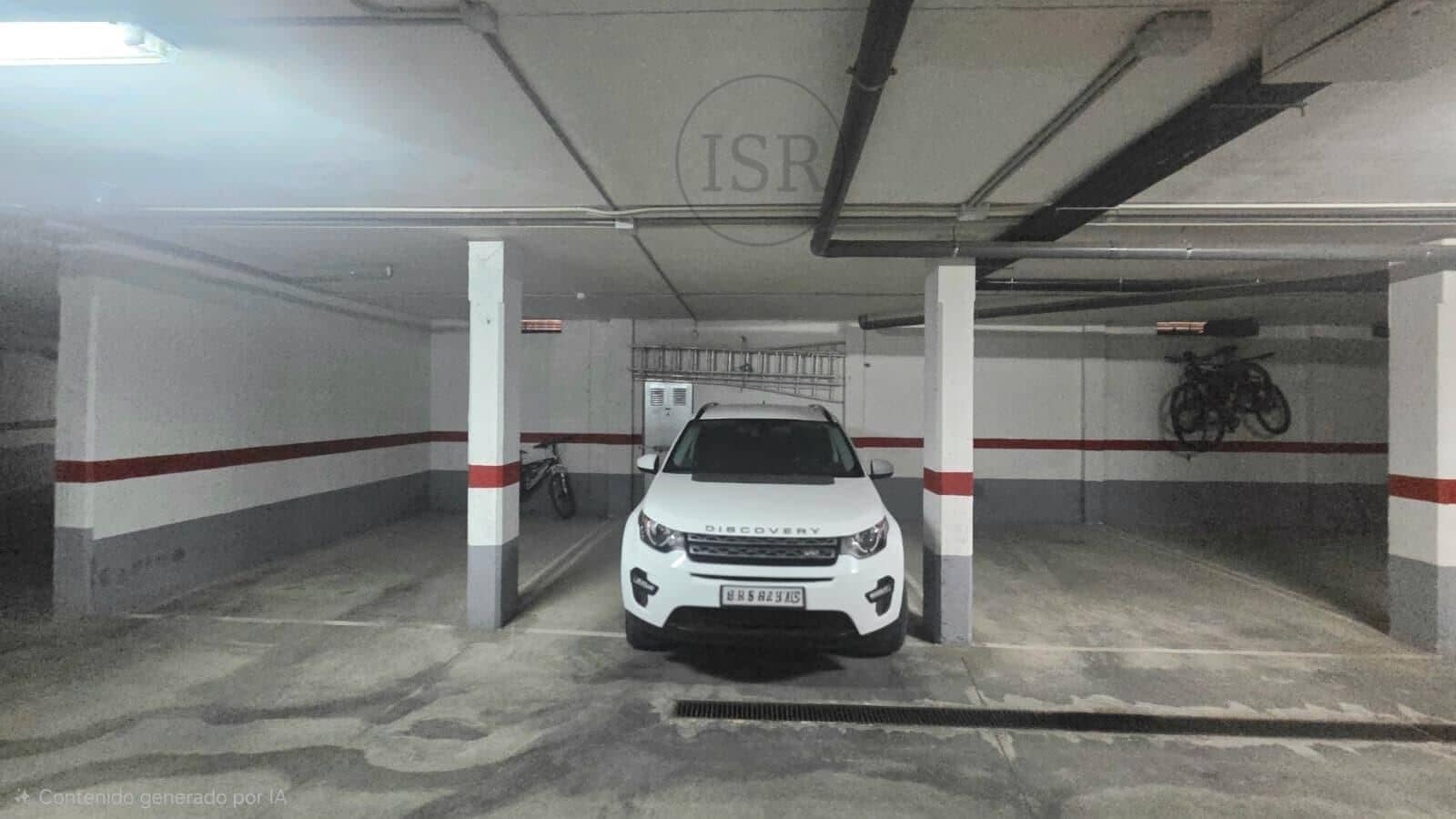 2 makuuhuone Huoneisto myytävänä paikassa Puerto del Rey mukana uima-altaan 
autotalli - 235 000 € (Ref: 9915898)