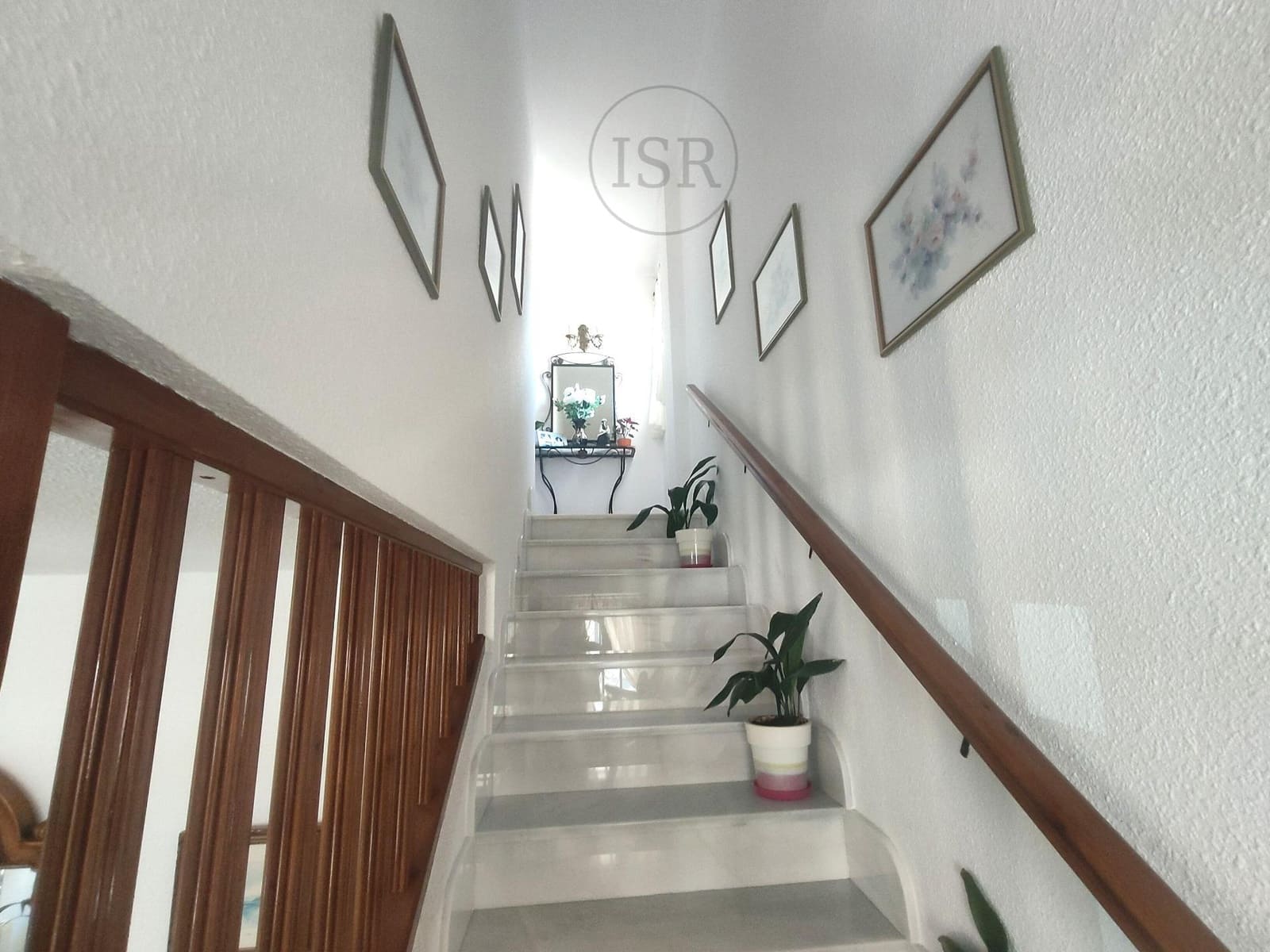 3 bedroom Villa for sale in Cuevas del Almanzora with garage - € 259,000 (Ref: 9936465)