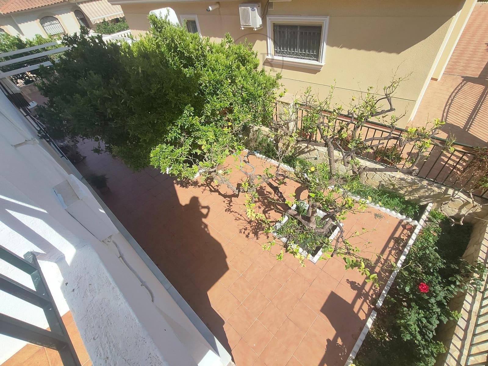 3 bedroom Villa for sale in Cuevas del Almanzora with garage - € 259,000 (Ref: 9936465)