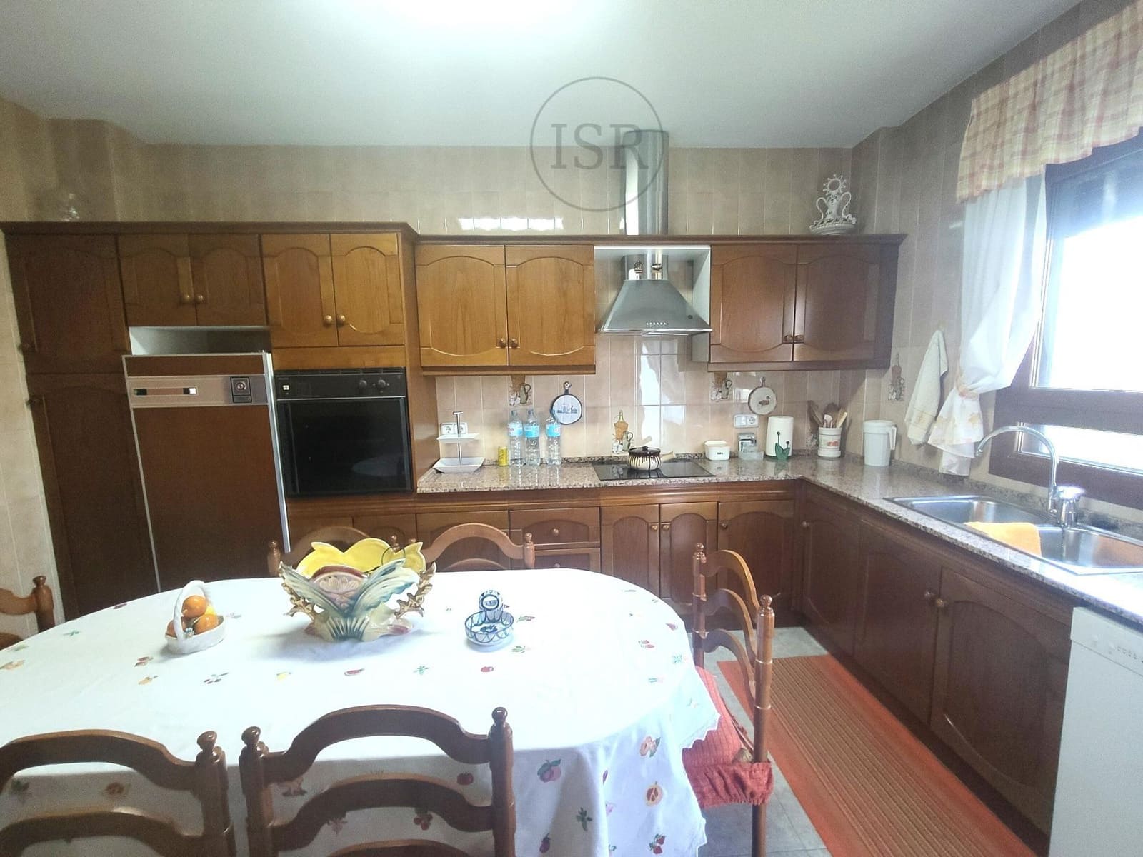 3 bedroom Villa for sale in Cuevas del Almanzora with garage - € 259,000 (Ref: 9936465)