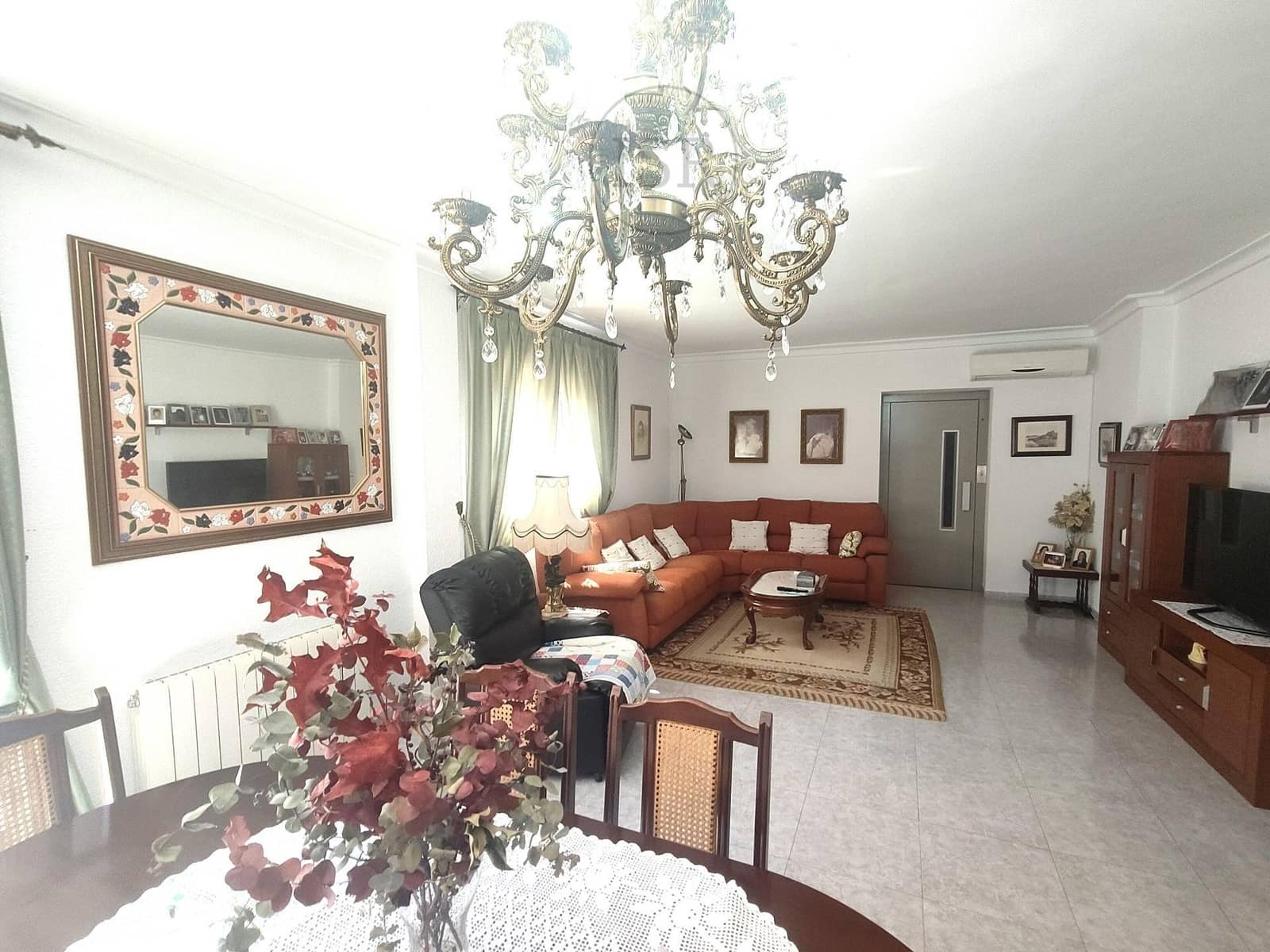 3 bedroom Villa for sale in Cuevas del Almanzora with garage - € 259,000 (Ref: 9936465)