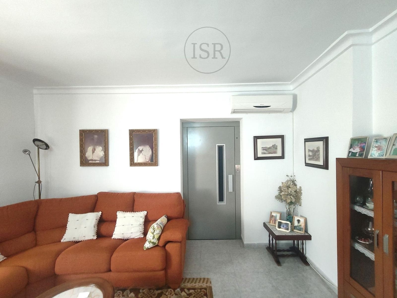 3 bedroom Villa for sale in Cuevas del Almanzora with garage - € 259,000 (Ref: 9936465)