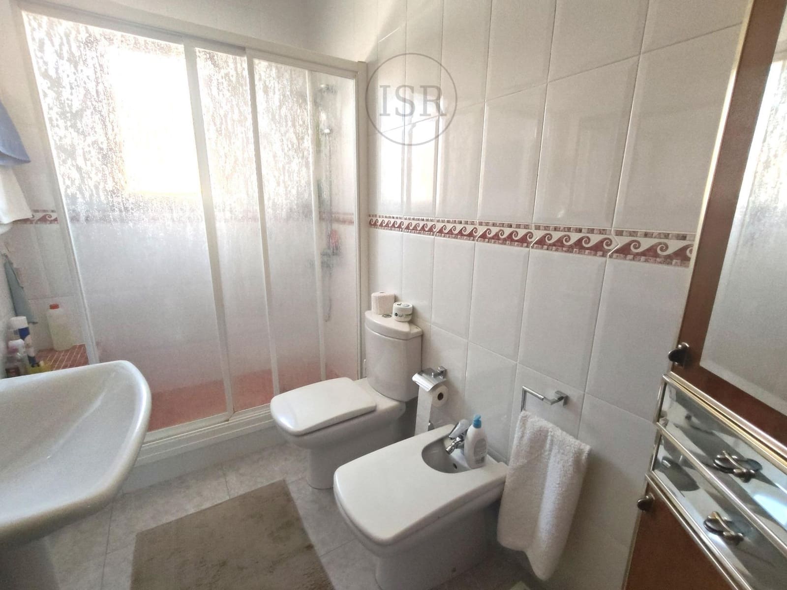 3 bedroom Villa for sale in Cuevas del Almanzora with garage - € 259,000 (Ref: 9936465)