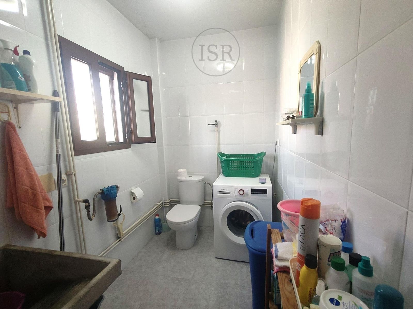 3 bedroom Villa for sale in Cuevas del Almanzora with garage - € 259,000 (Ref: 9936465)