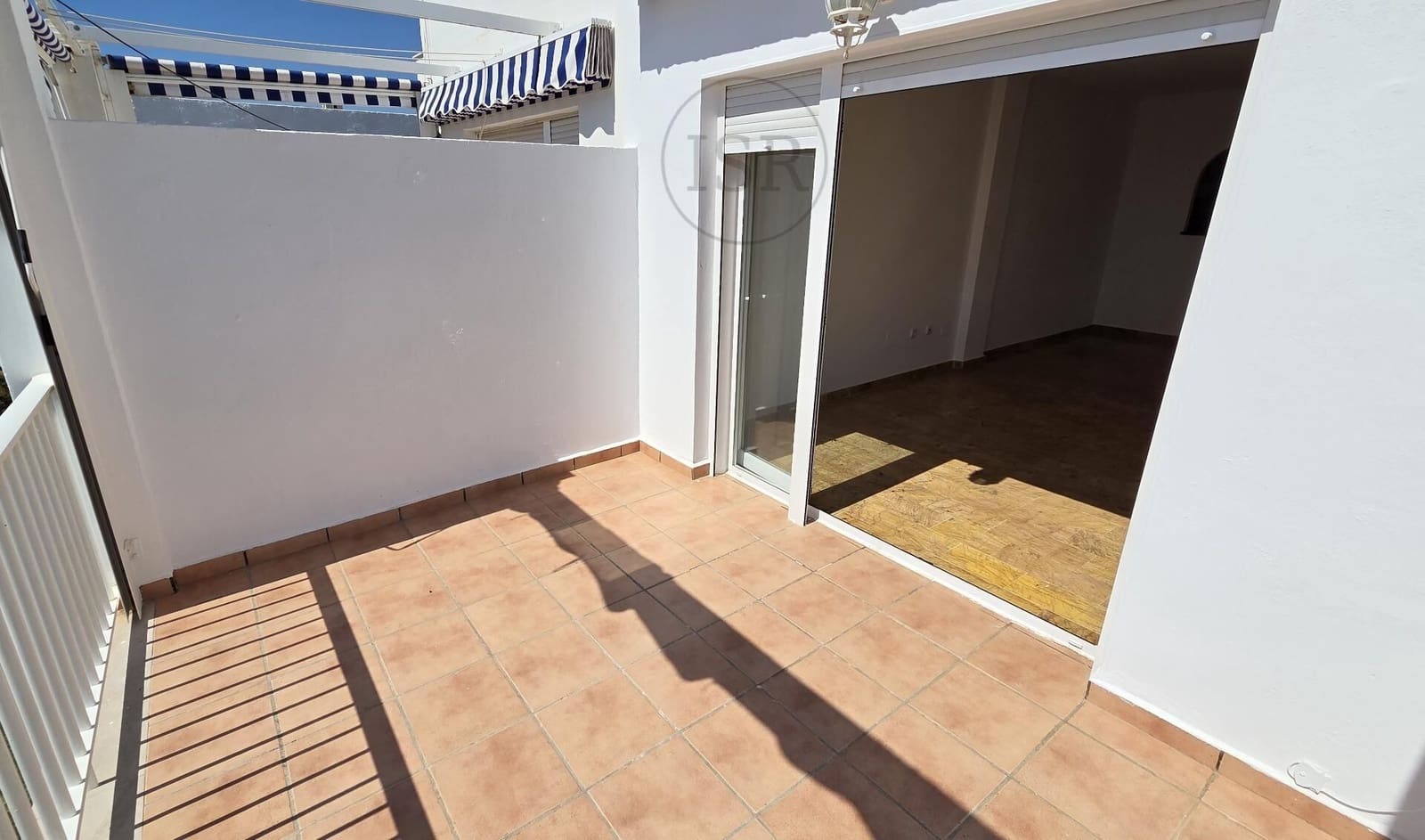 Apartamento de 3 habitaciones en Mojácar en venta con piscina garaje - 349.000 € (Ref: 9949860)