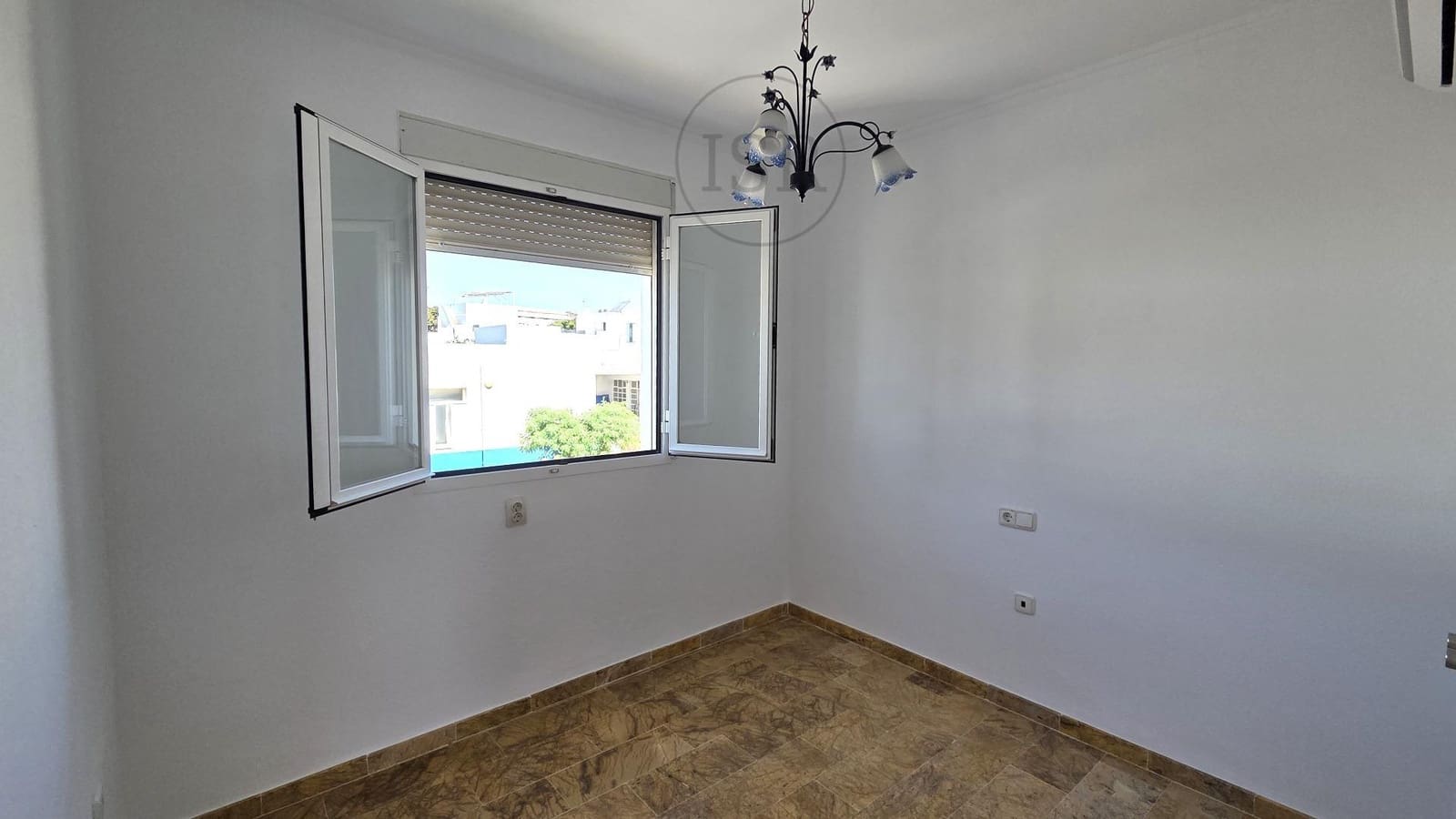 Apartamento de 3 habitaciones en Mojácar en venta con piscina garaje - 349.000 € (Ref: 9949860)