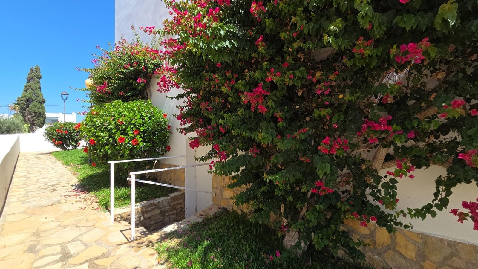 3 bedroom Apartment for sale in Mojacar with pool garage - € 349,000 (Ref: 9949860)