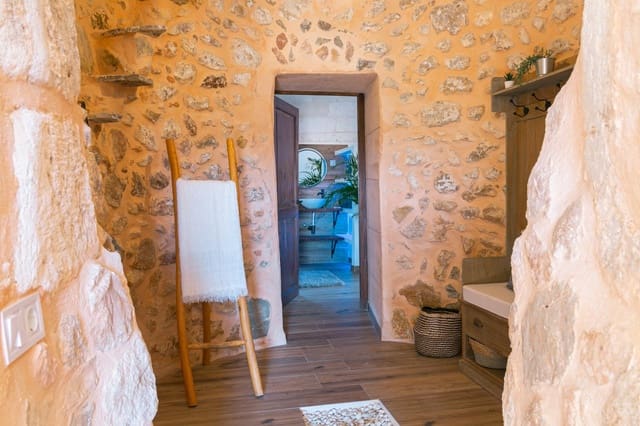 5 chambre Finca/Maison de Campagne à vendre à Felanitx avec piscine garage - 999 000 € (Ref: 8252130)