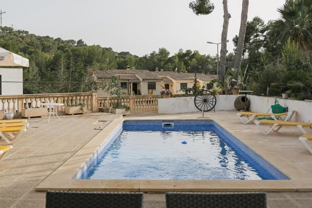 4 soveværelse Villa til salg i Calvià med swimmingpool garage - € 970.000 (Ref: 8436979)