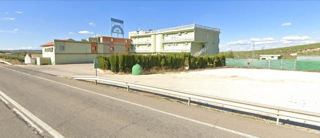 Commercial for sale in Torredonjimeno - € 710,000 (Ref: 8663087)