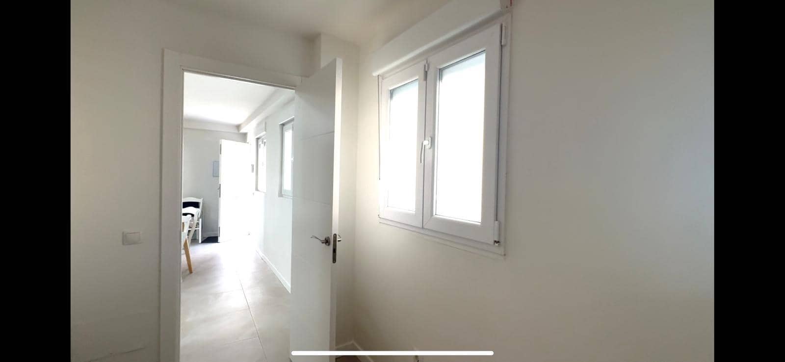 2 slaapkamer Commercieel te koop in Magalluf - € 199.000 (Ref: 9100802)