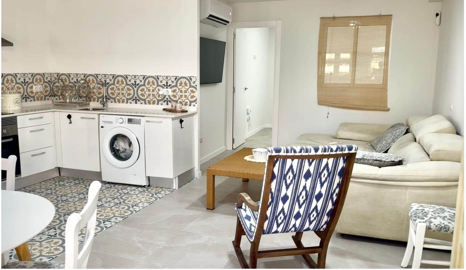 2 slaapkamer Commercieel te koop in Magalluf - € 199.000 (Ref: 9100802)