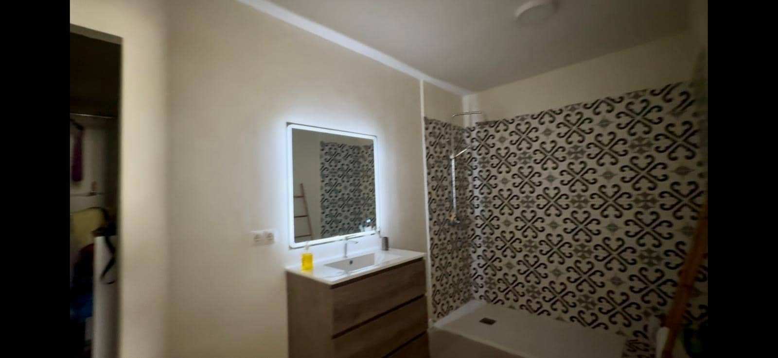 2 slaapkamer Commercieel te koop in Magalluf - € 199.000 (Ref: 9100802)