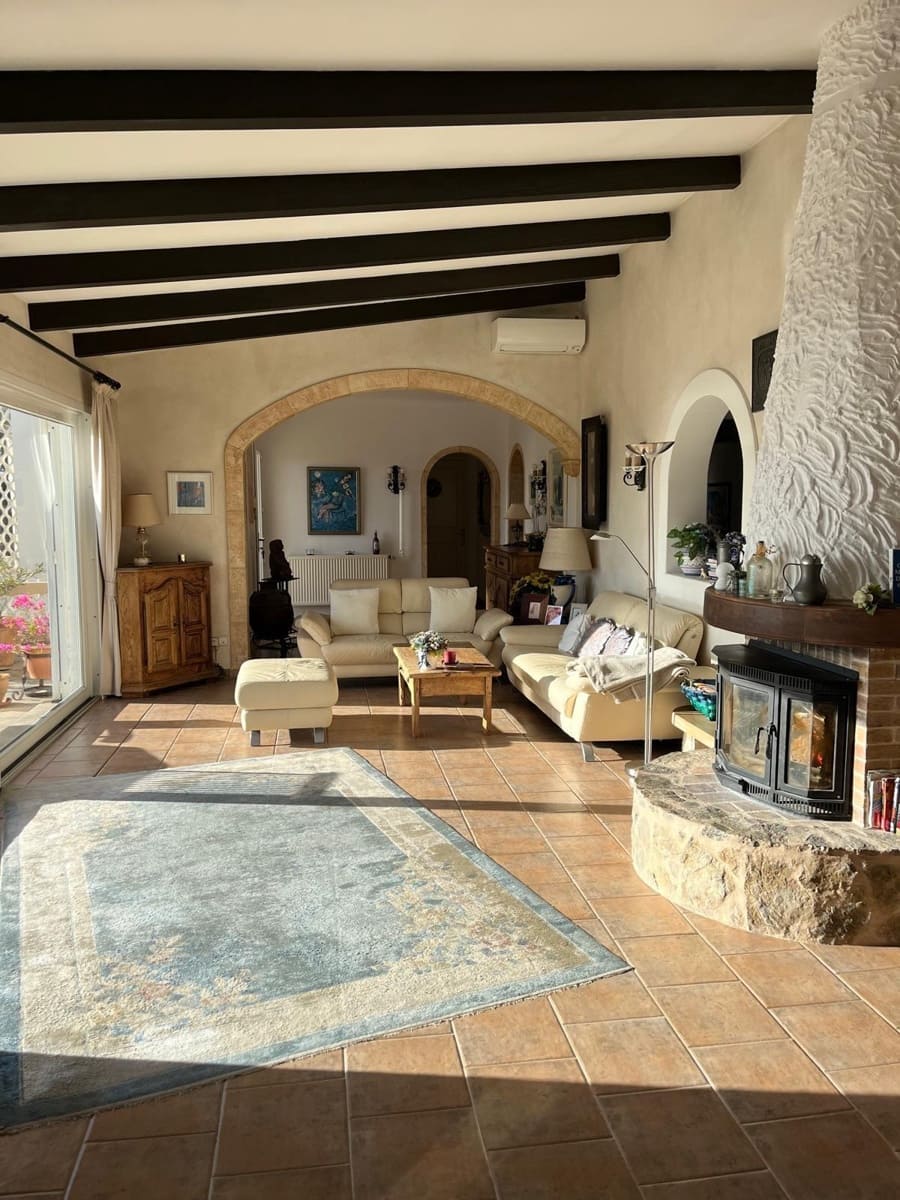 3 slaapkamer Villa te koop in Peguera / Paguera met garage - € 1.698.000 (Ref: 9161066)