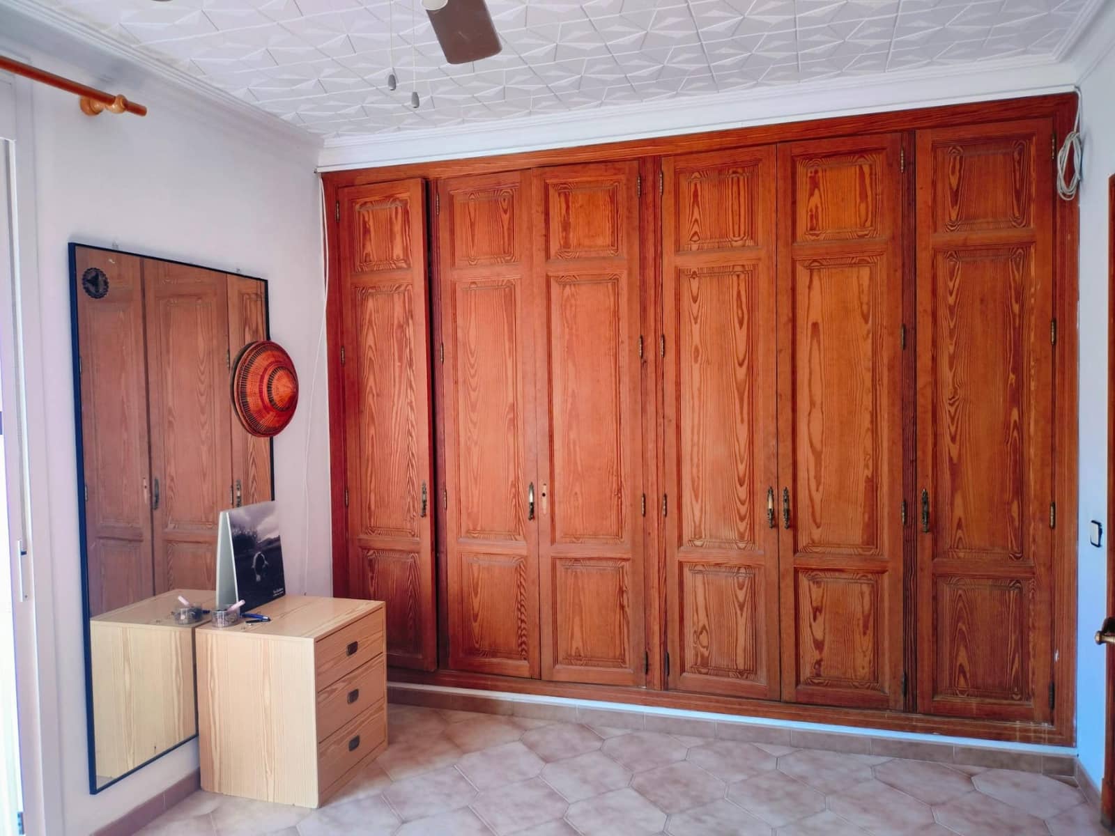 5 soveværelse Villa til salg i Palma de Mallorca med garage - € 650.000 (Ref: 9294421)