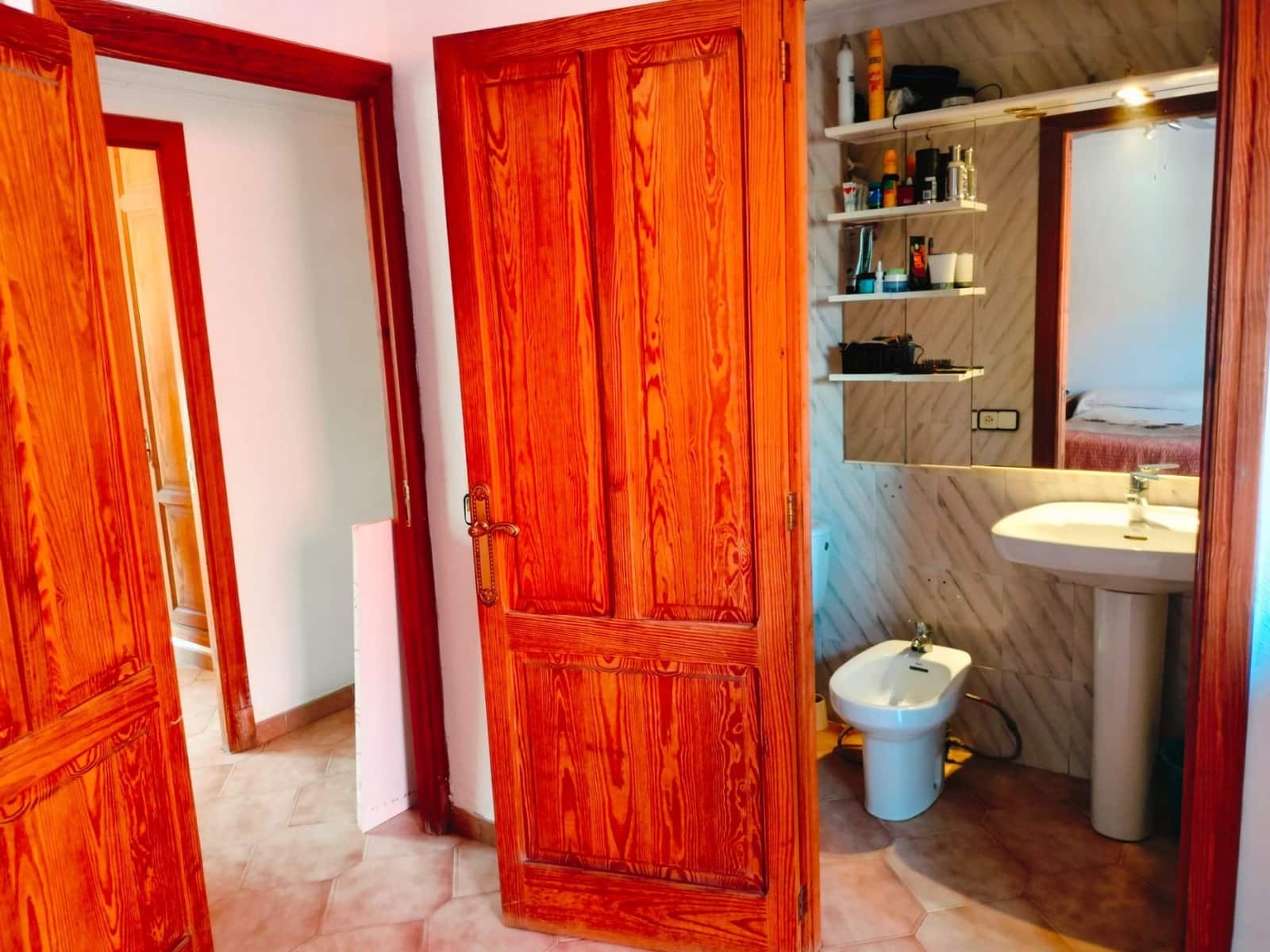 5 soveværelse Villa til salg i Palma de Mallorca med garage - € 650.000 (Ref: 9294421)