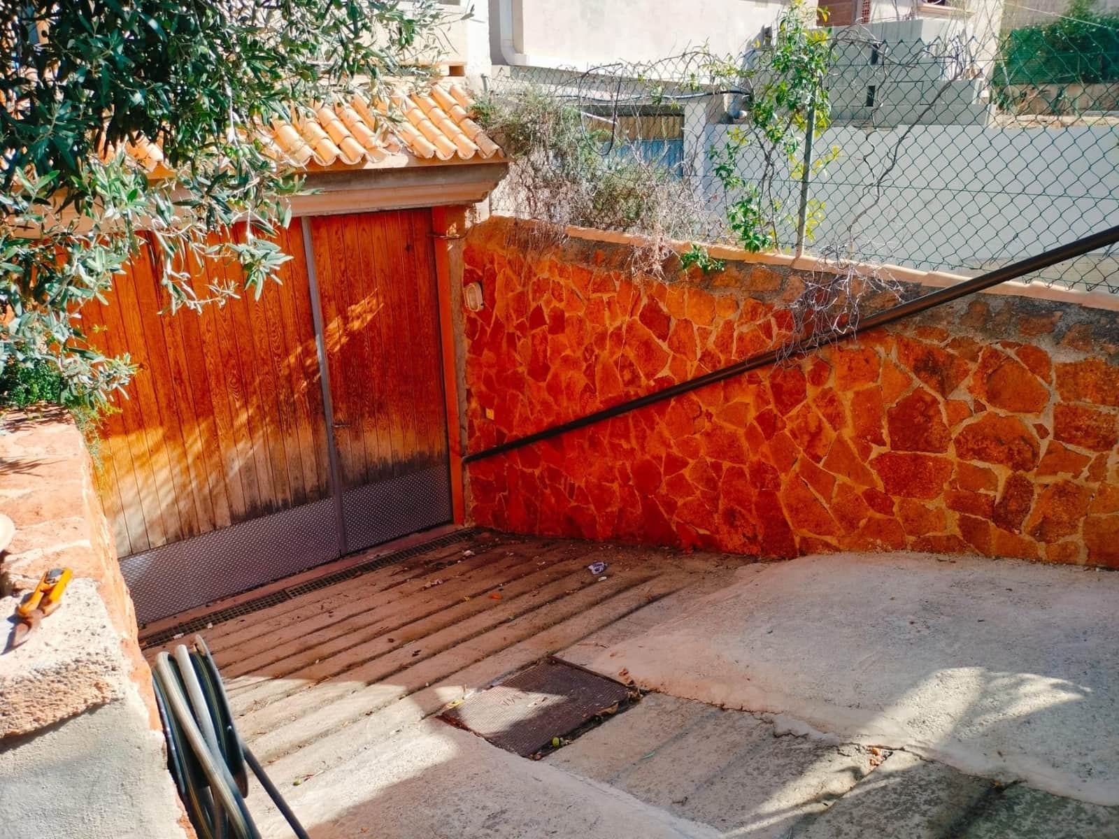 5 soveværelse Villa til salg i Palma de Mallorca med garage - € 650.000 (Ref: 9294421)