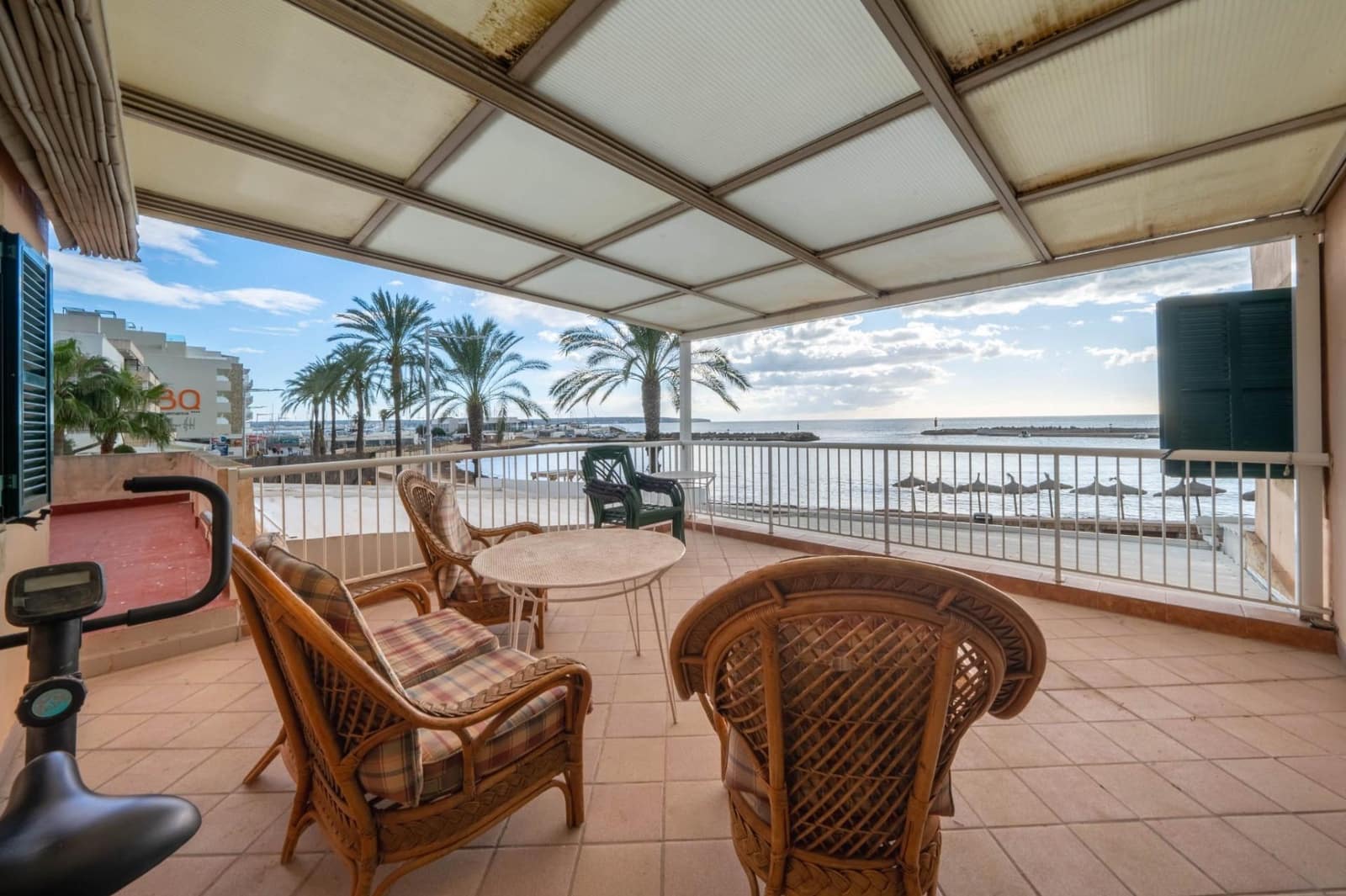 5 bedroom Villa for sale in Can Pastilla - € 2,650,000 (Ref: 9431127)