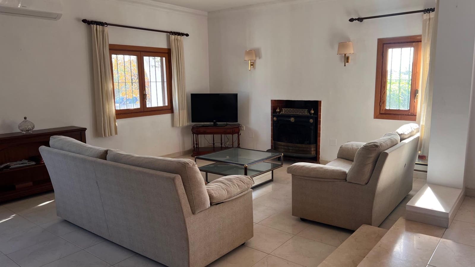 4 soveværelse Villa til salg i Bunyola med swimmingpool garage - € 900.000 (Ref: 9443342)