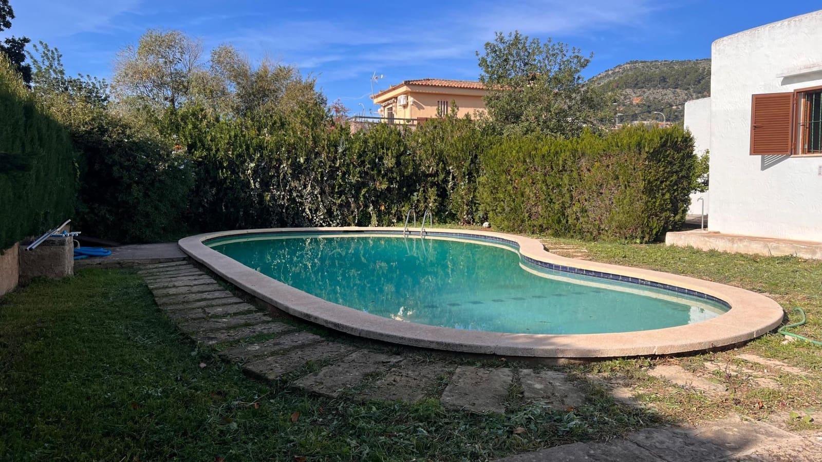 4 soveværelse Villa til salg i Bunyola med swimmingpool garage - € 900.000 (Ref: 9443342)