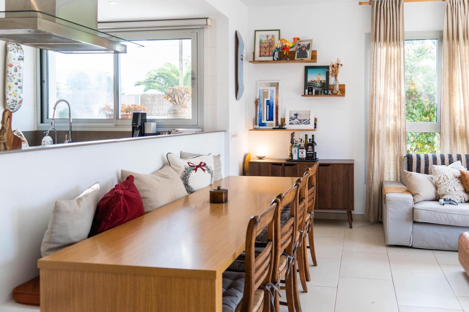 3 slaapkamer Strandappartement te koop in Can Pastilla met zwembad garage - € 695.000 (Ref: 9533824)