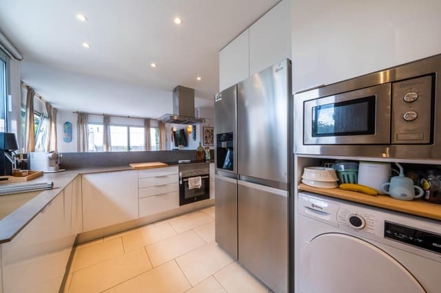 3 chambre Appartement de Plage à vendre à Can Pastilla, Palma de Mallorca avec piscine garage - 710 000 € (Ref: 9533824)