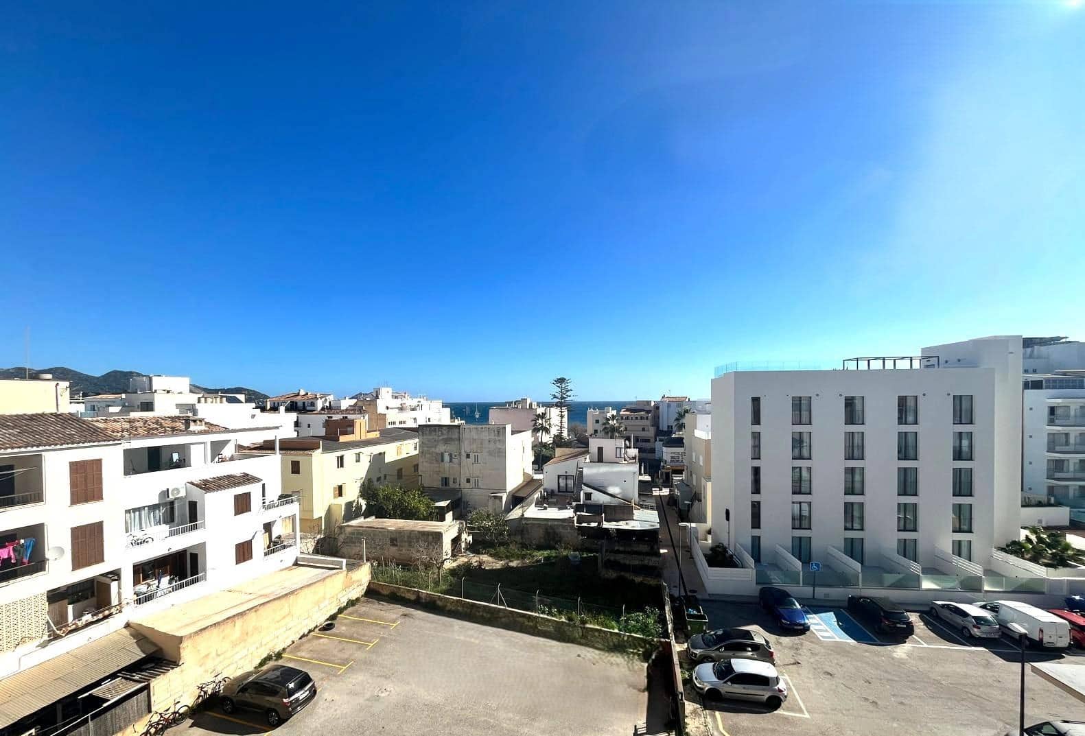 2 makuuhuone Asunto myytävänä paikassa Son Servera mukana 
autotalli - 269 000 € (Ref: 9605055)