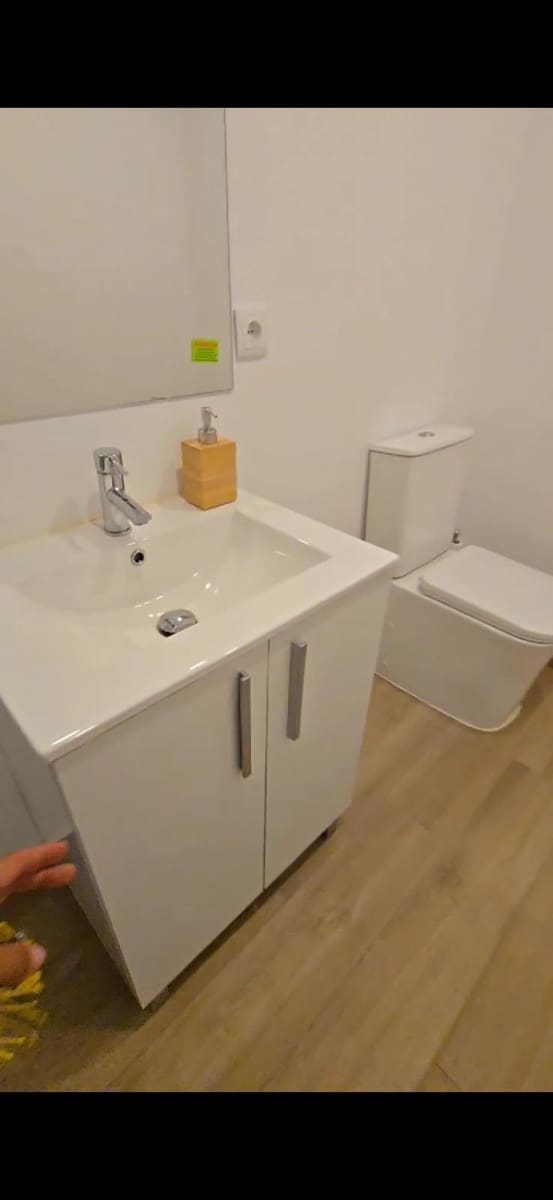 Kommersiell til salgs i Magalluf - € 220 000 (Ref: 9630078)