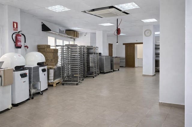 Erhverv til salg i Palma de Mallorca - € 319.990 (Ref: 9666596)