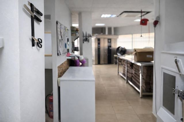 Erhverv til salg i Palma de Mallorca - € 319.990 (Ref: 9666596)