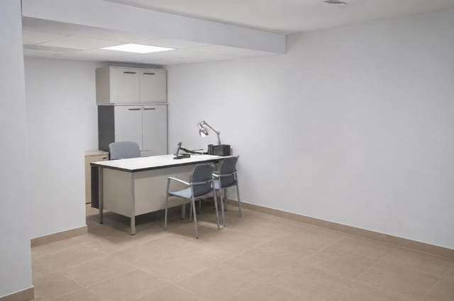 Commercieel te koop in Palma de Mallorca - € 302.000 (Ref: 9666596)