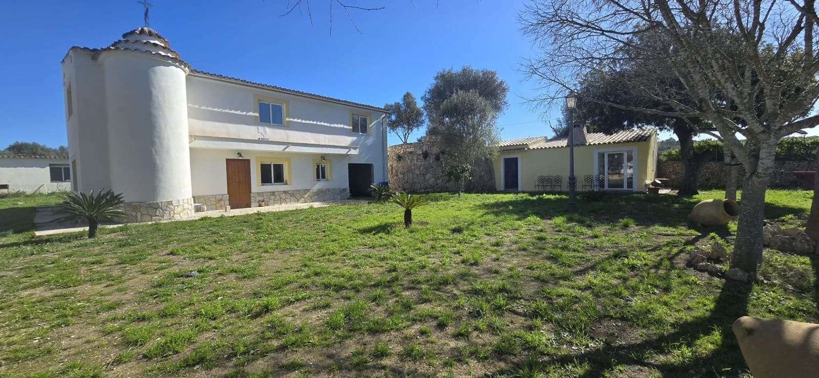 8 bedroom Finca/Country House for sale in Costitx with garage - € 650,000 (Ref: 9686519)