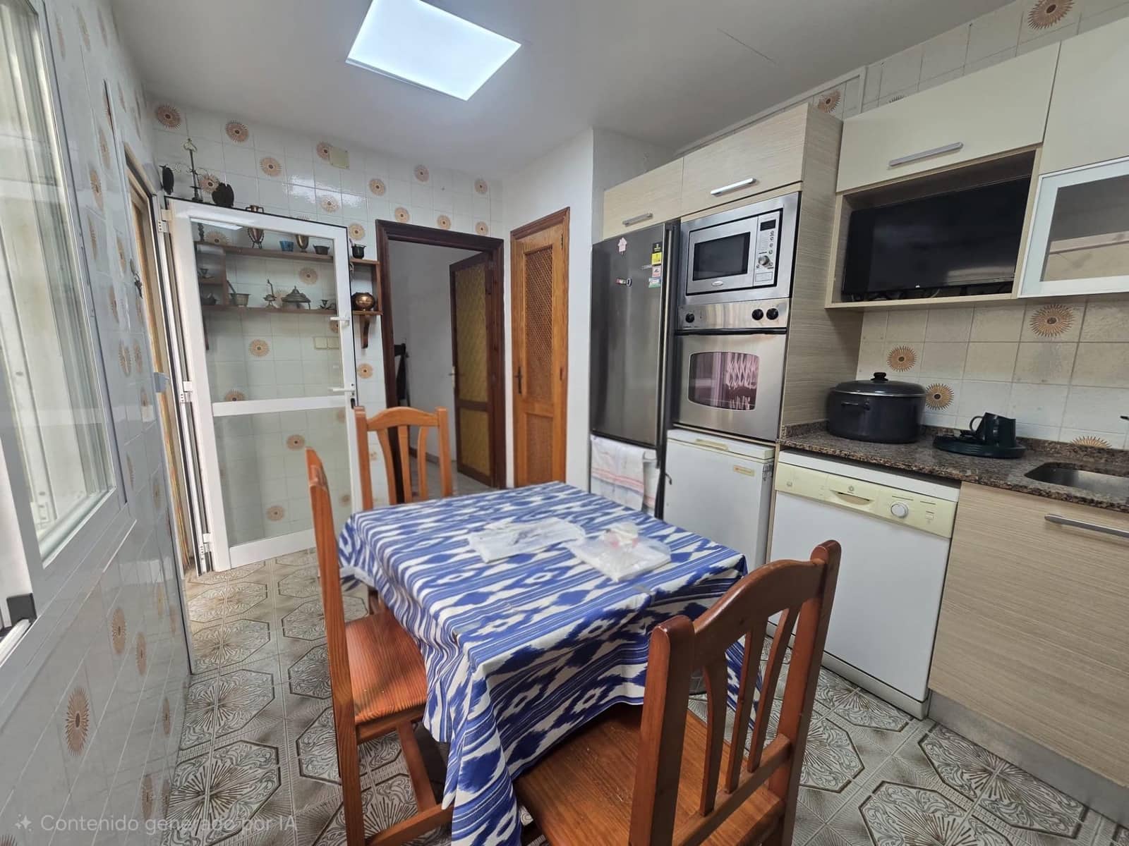 2 soveværelse Semi-Rækkehus til salg i Can Pastilla - € 369.000 (Ref: 9720033)