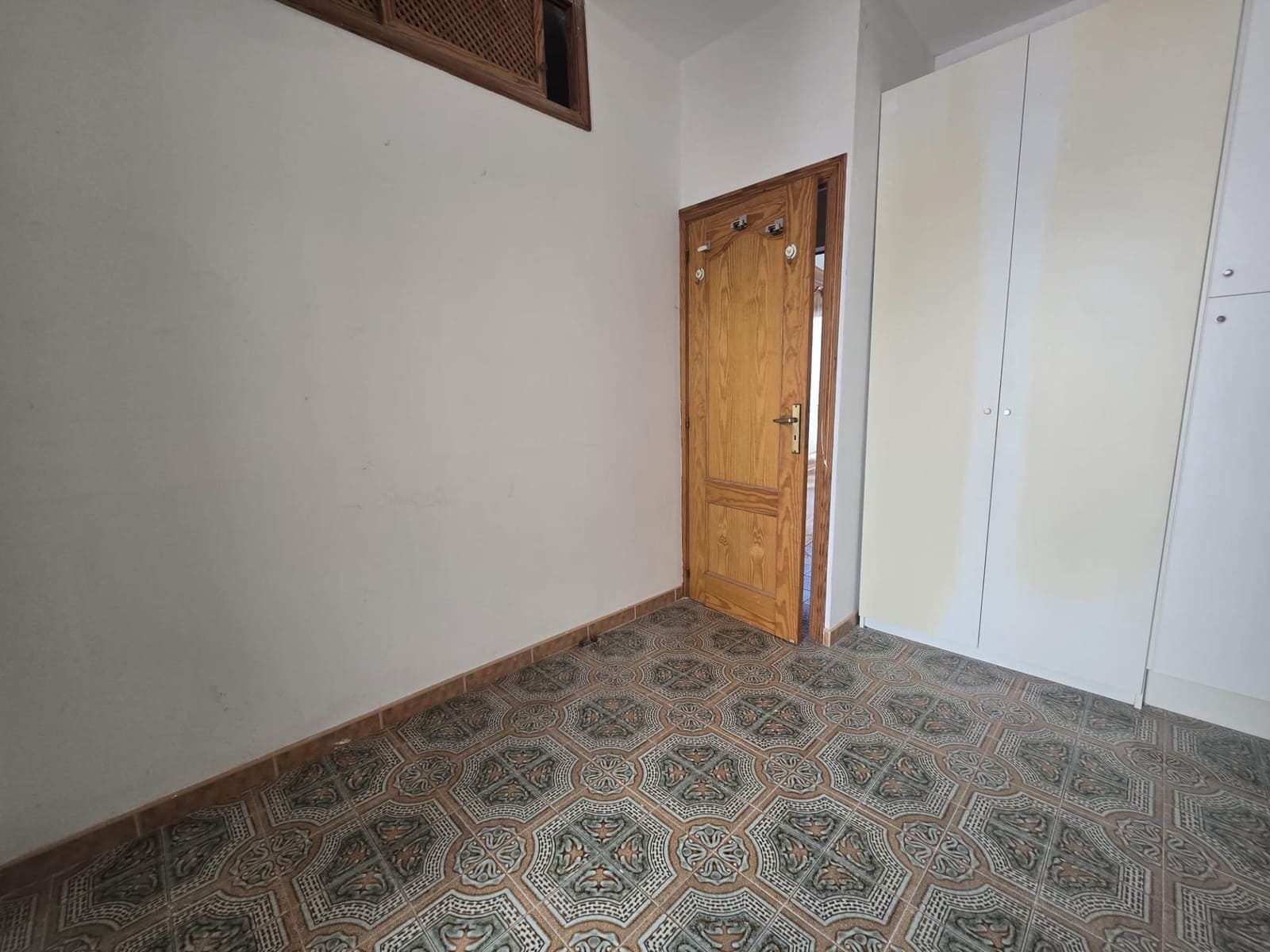 2 soveværelse Semi-Rækkehus til salg i Can Pastilla - € 369.000 (Ref: 9720033)