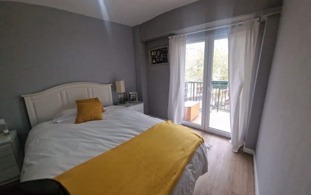 3 soveværelse Lejlighed til salg i Pere Garau, Palma de Mallorca - € 390.000 (Ref: 9721764)