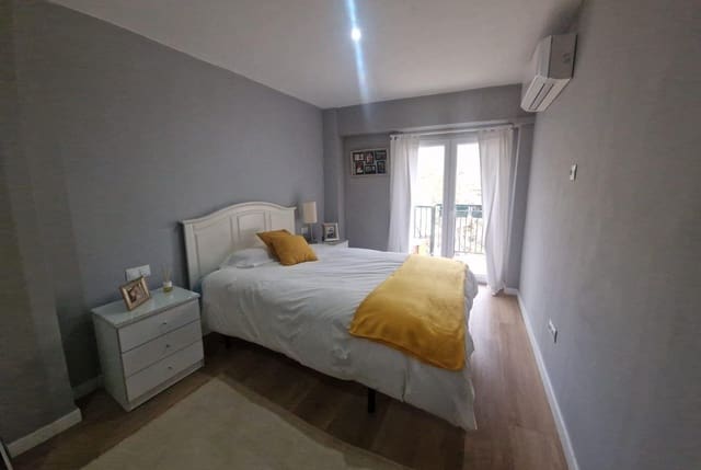 3 soveværelse Lejlighed til salg i Pere Garau, Palma de Mallorca - € 390.000 (Ref: 9721764)