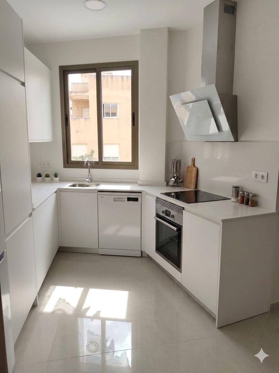 2 bedroom Flat for sale in Palma de Mallorca - € 320,000 (Ref: 9822988)