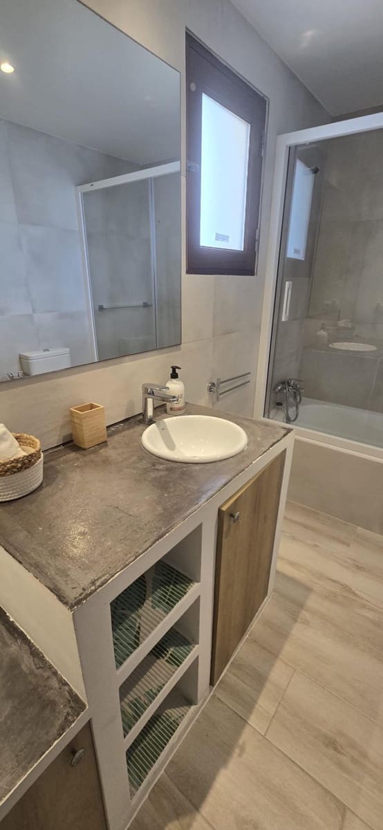 4 bedroom Villa for sale in Can Pastilla with garage - € 1,390,000 (Ref: 9851843)