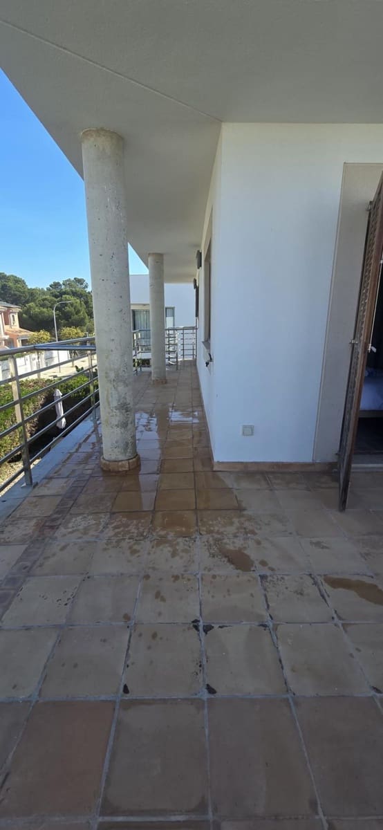 4 bedroom Villa for sale in Can Pastilla with garage - € 1,390,000 (Ref: 9851843)