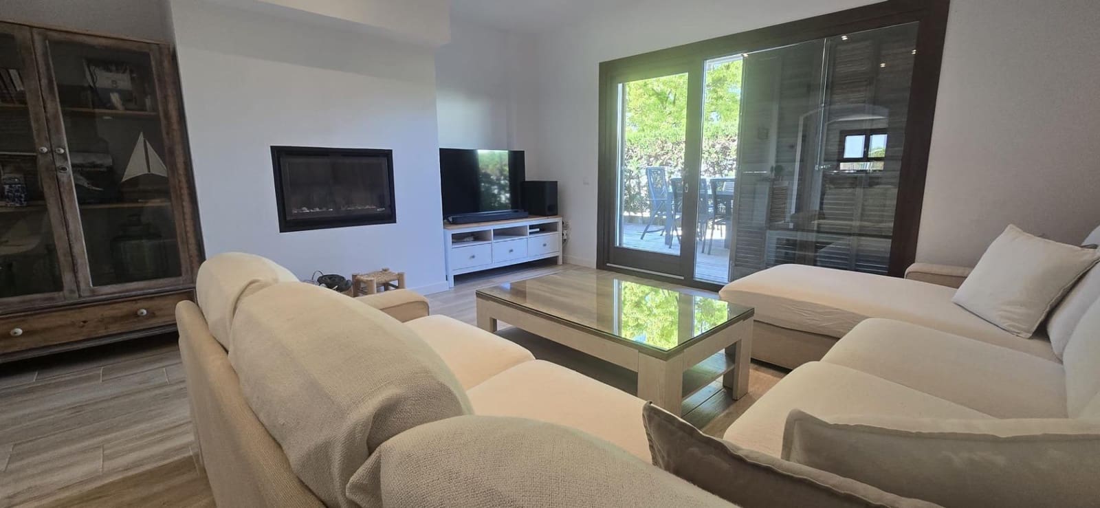 4 bedroom Villa for sale in Can Pastilla with garage - € 1,390,000 (Ref: 9851843)