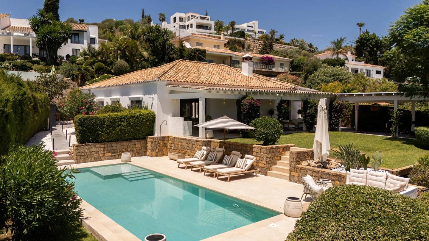 4 Zimmer Villa zu verkaufen in Benahavis mit Pool Garage - 2.095.000 € (Ref: 10023367)
