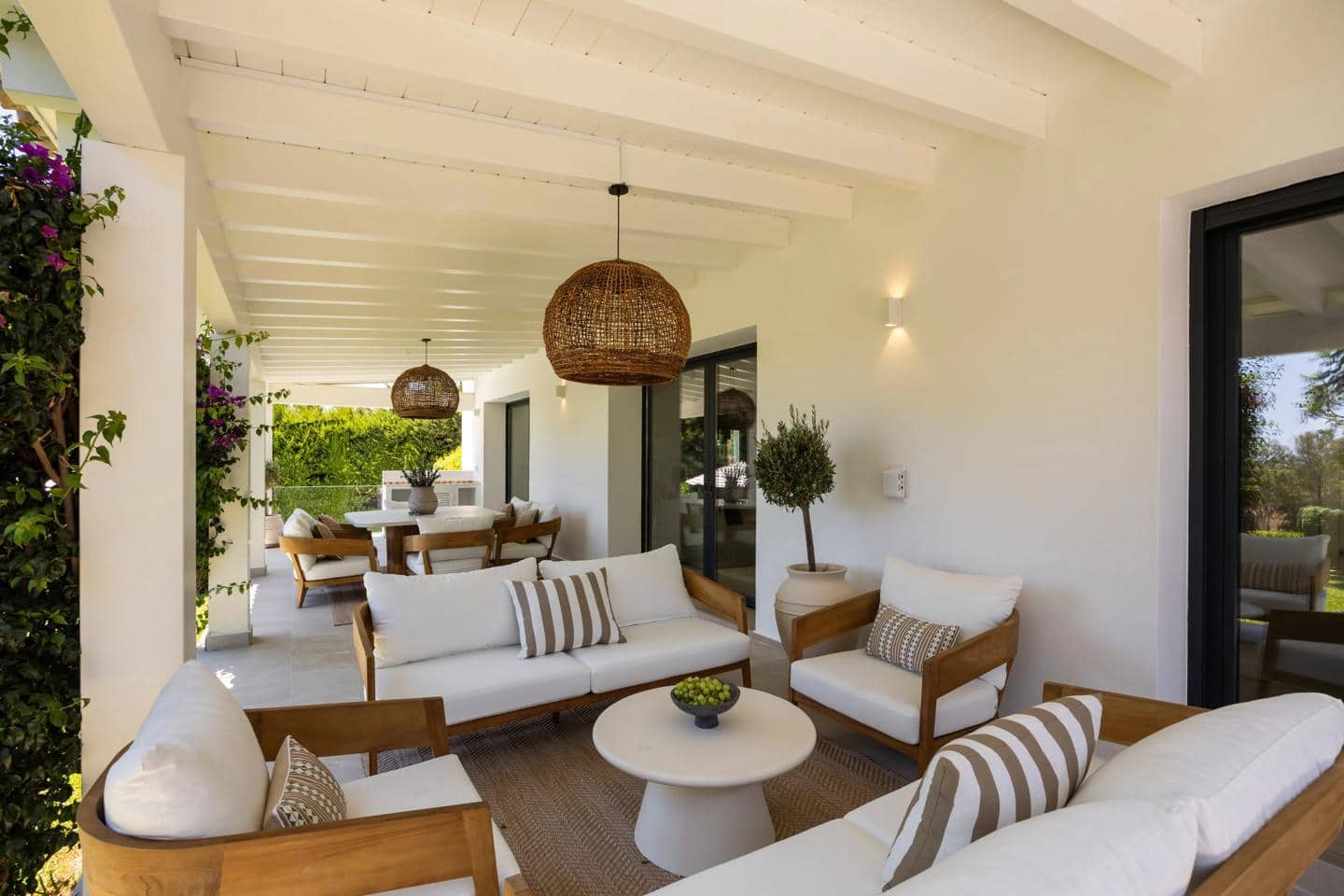 4 Zimmer Villa zu verkaufen in Benahavis mit Pool Garage - 2.095.000 € (Ref: 10023367)