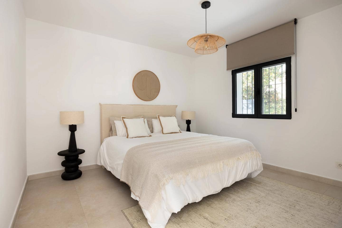 4 Zimmer Villa zu verkaufen in Benahavis mit Pool Garage - 2.095.000 € (Ref: 10023367)