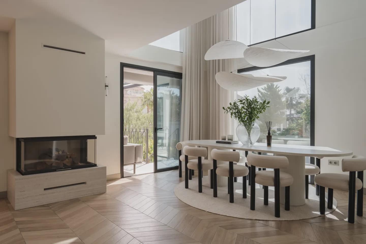 5 bedroom Villa for sale in Marbella - € 3,250,000 (Ref: 10024916)