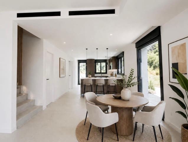 4 Zimmer Villa zu verkaufen in Valle Romano Golf, Estepona mit Pool Garage - 730.000 € (Ref: 10043396)