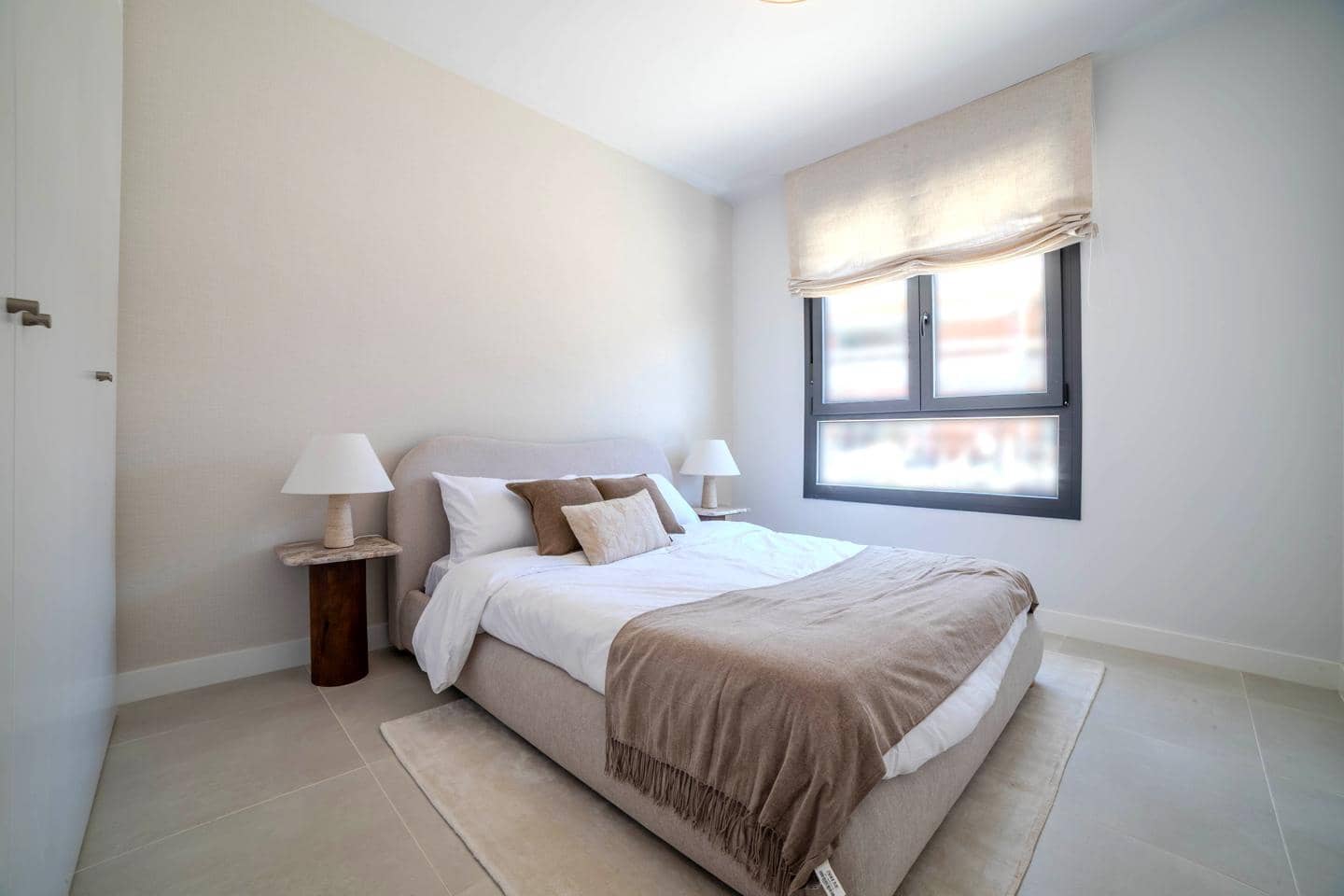 4 bedroom Flat for sale in Casares with garage - € 516,000 (Ref: 10045503)