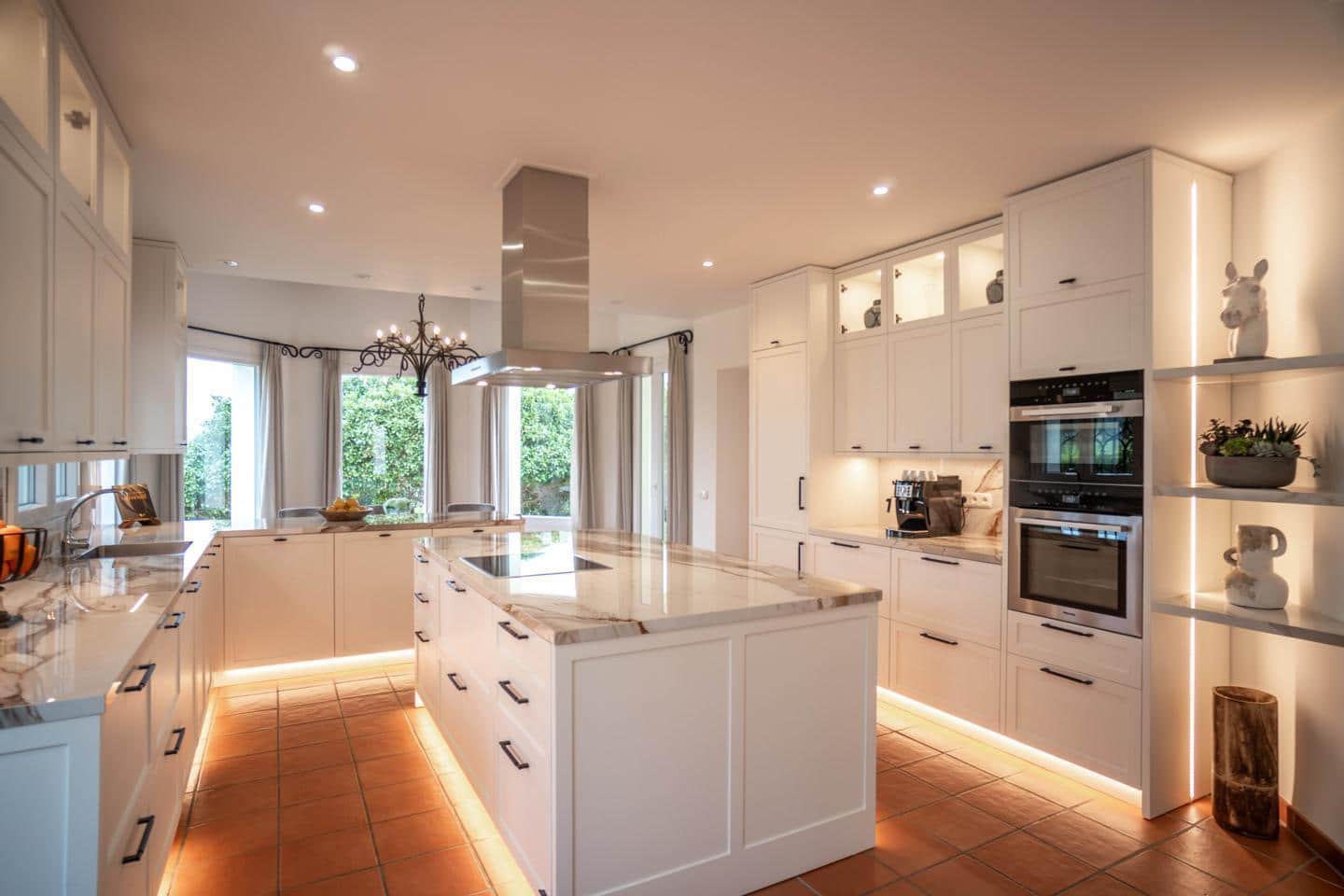 3 Zimmer Villa zu verkaufen in Sotogrande mit Garage - 2.980.000 € (Ref: 10055585)
